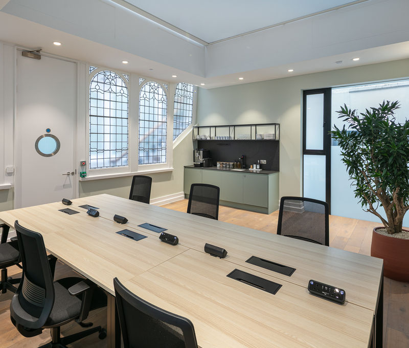 42 Portland Pl 42 Portland Pl, London - Image 1
