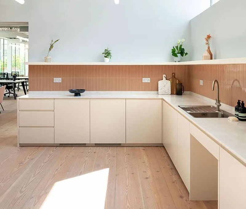 20 Garrett St, London - Image 10