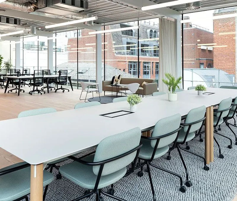 20 Garrett St, London - Image 2