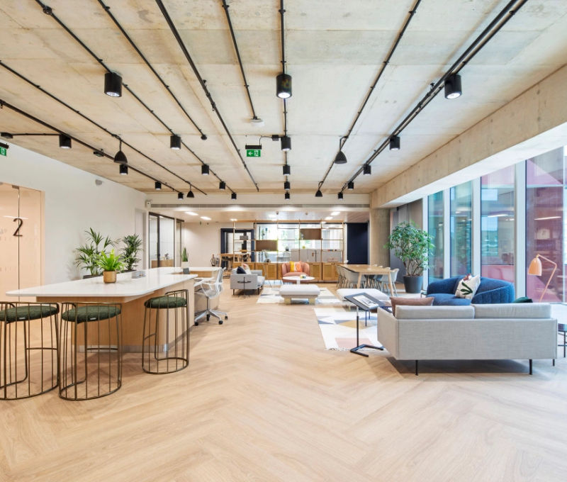 245 Hammersmith Road, Hammersmith - Image 2