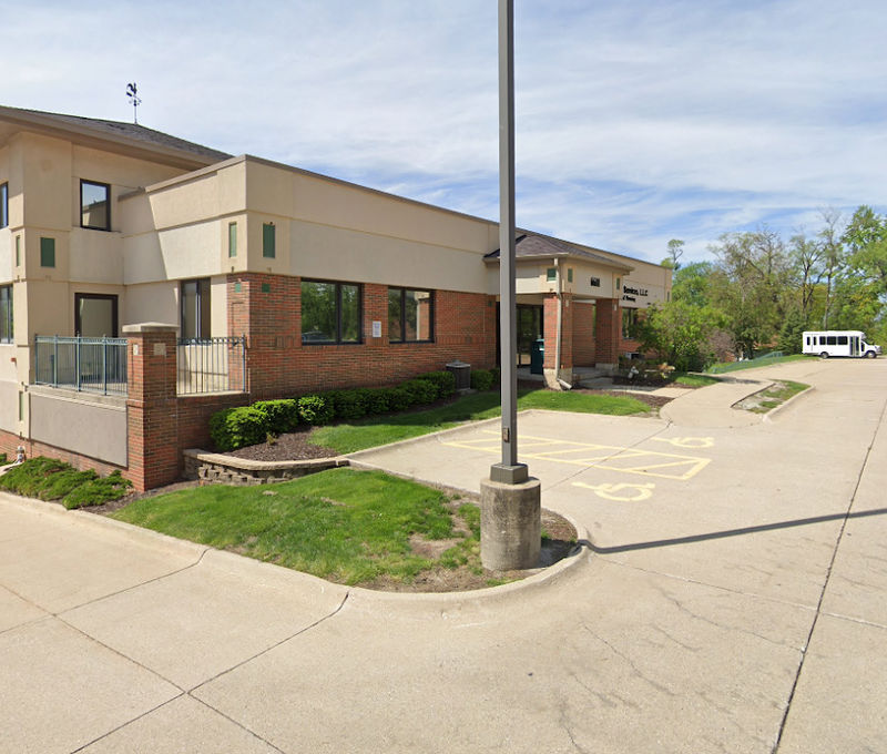 6611 University Ave 6611 University Ave, Windsor Heights - Image 8