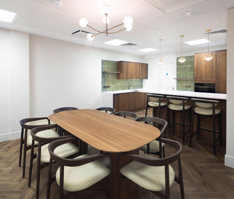 110 Buckingham Palace Road, Greater London - Image 9