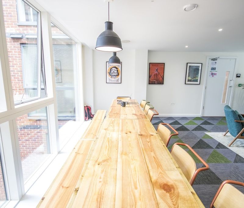 102 Rookery Court, Greater London - Image 9