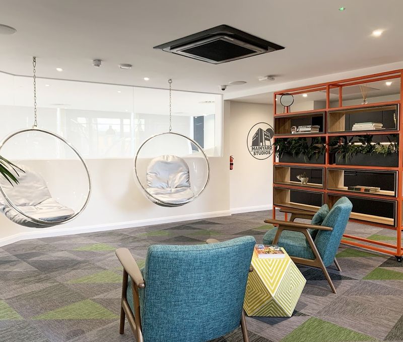 102 Rookery Court, Greater London - Image 11