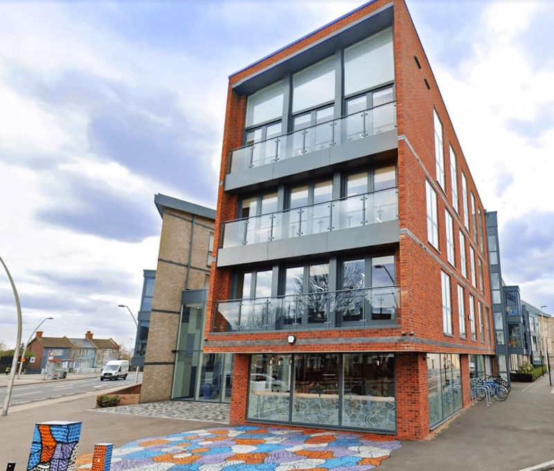 102 Rookery Court, Greater London - Image 8