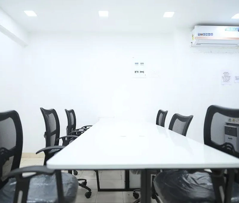 32 Jl Nehru Road Park St, Kolkata - Image 2