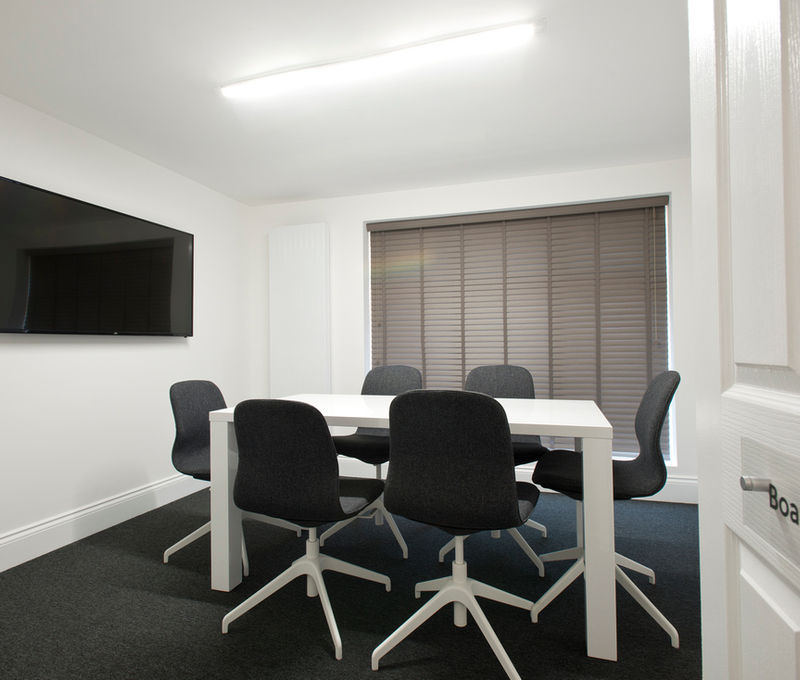 105 Ashby Road, Leicestershire - Image 2