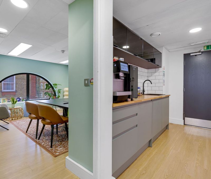 5 Cranwood Street, Old Street - Image 11