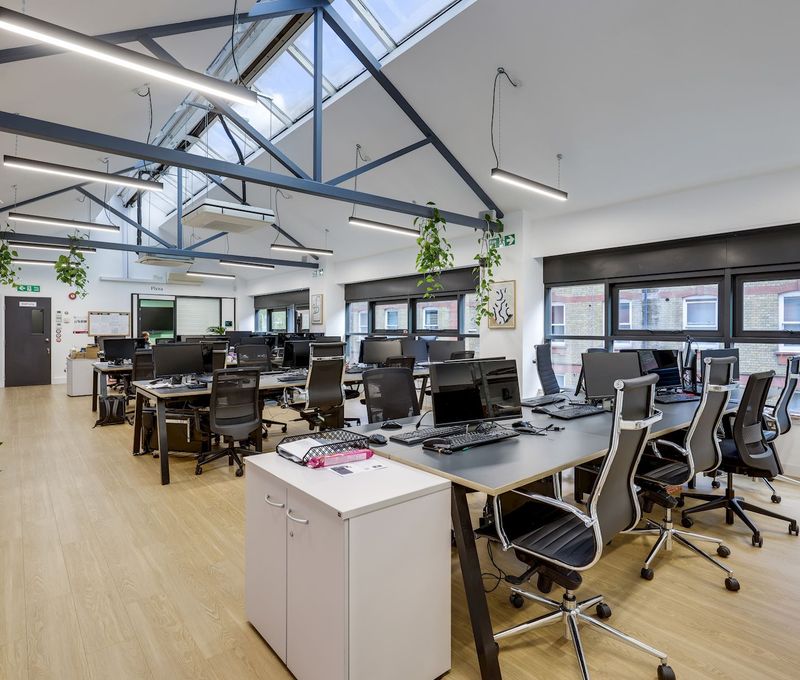 5 Cranwood Street, Old Street - Image 1