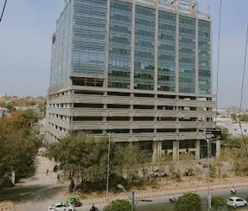 Main Shahra-e-faisal Pechs Block 6 Main Shahra-e-faisal Pechs Block 6, Karachi - Image 6