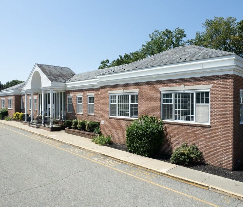 550 Kinderkamack Road, Oradell - Image 6