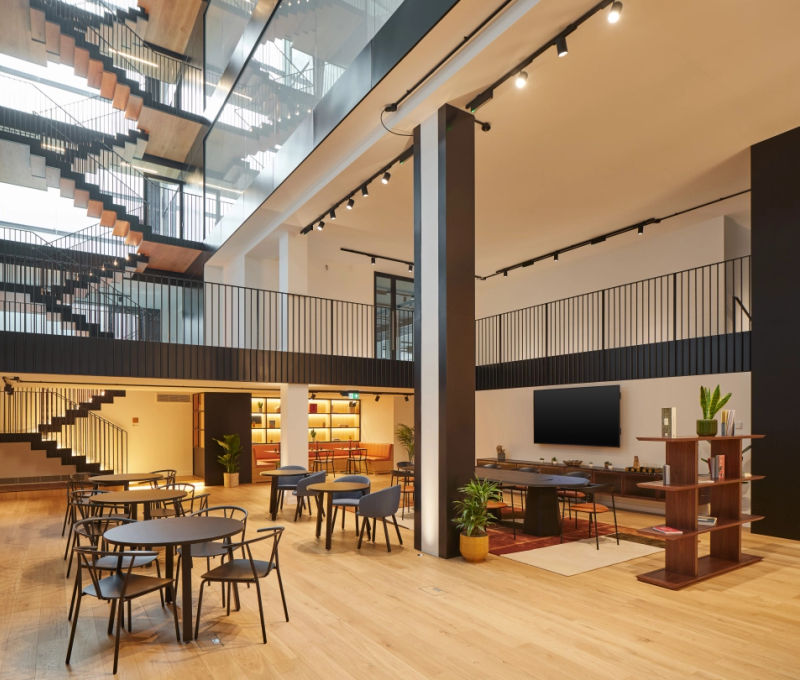 15 Fitzroy Street, London - Image 2