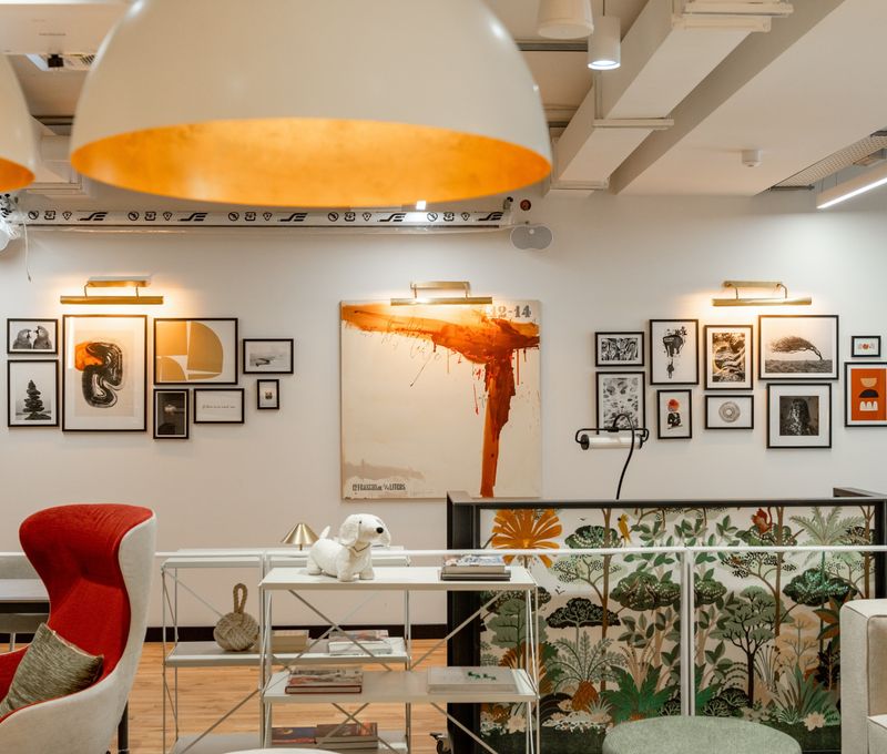 12 Calle De Prim, Madrid - Image 5