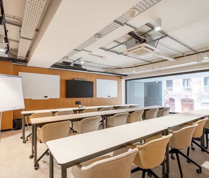 12 Calle De Prim, Madrid - Image 11