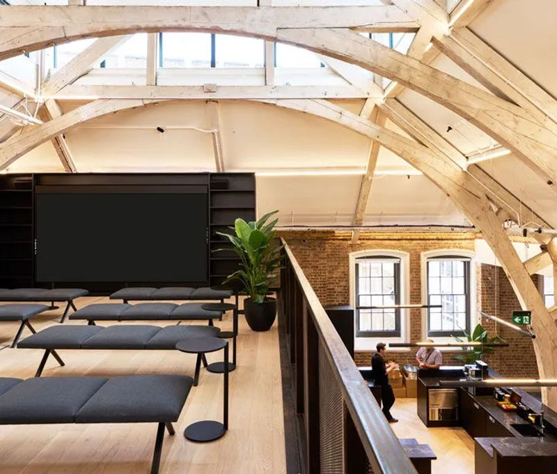 18 Vine Hill, London - Image 3