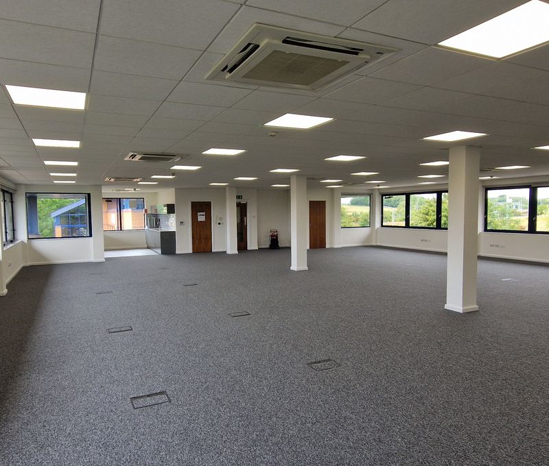 Woodlands Woodlands, Bradley Stoke - Image 6