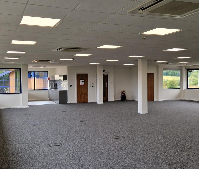 Woodlands Woodlands, Bradley Stoke - Image 8