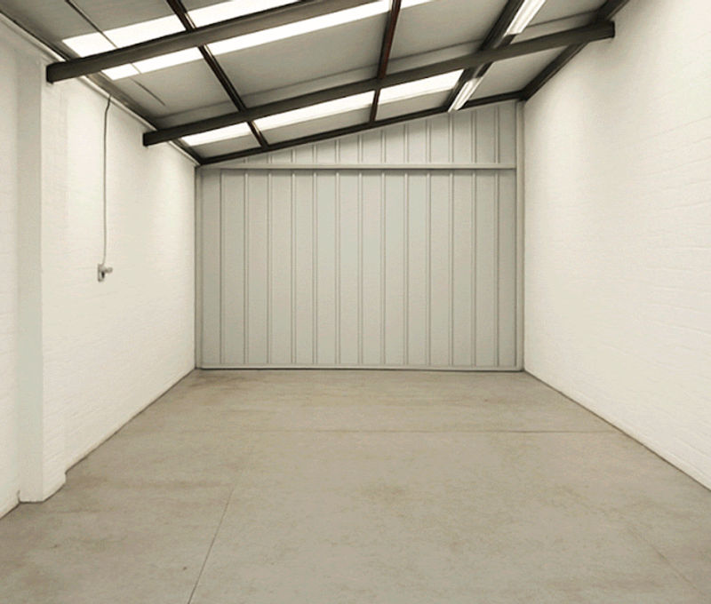 Doulton Road, Cradley Heath - Image 4