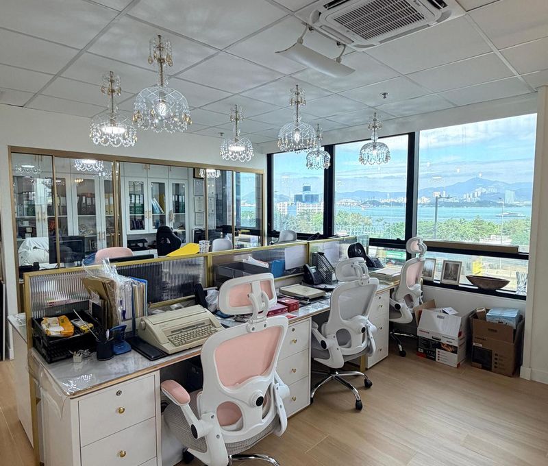 1 Des Voeux Road West, Sheung Wan - Image 2