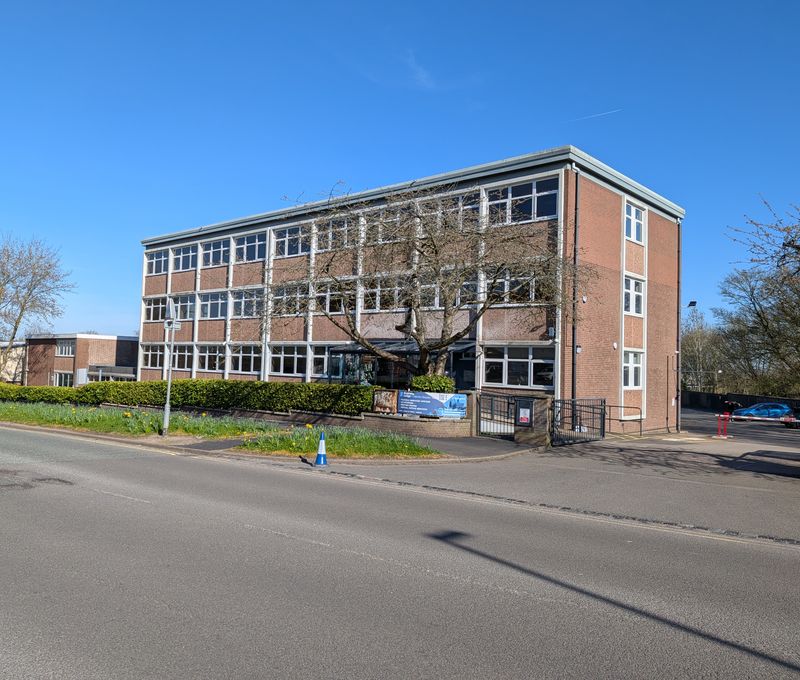 120 Grove Rd 120 Grove Rd, Stoke-on-trent - Image 4