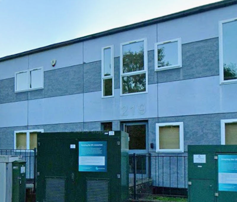 219 Hool Cl 219 Hool Cl, Greater London - Image 3