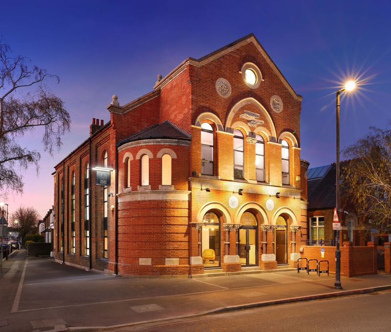 89b Quicks Road, Wimbledon - Image 11