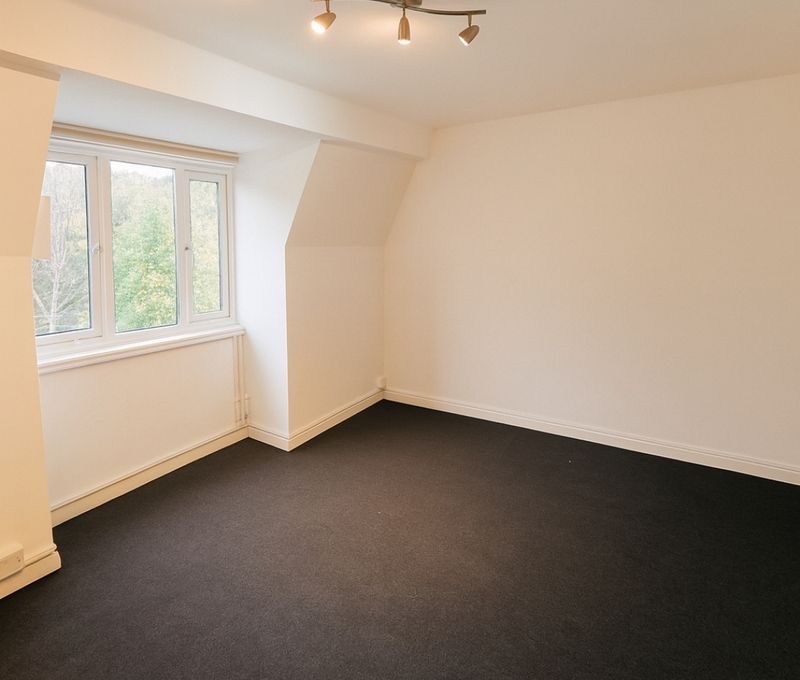 31 Berkeley Square 31 Berkeley Square, Clifton - Image 2