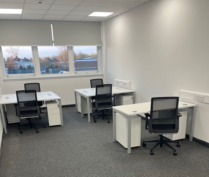 120 Grove Rd, Stoke-on-trent - Image 2