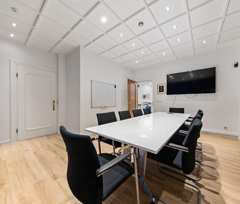 130 Boulevard De La Pétrusse, Luxembourg - Image 8