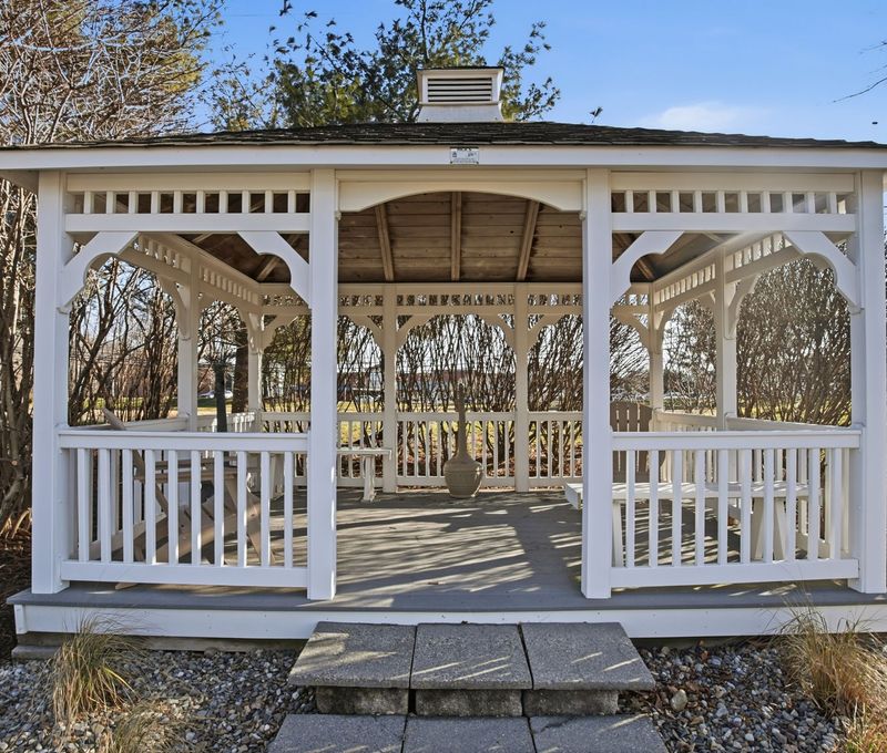 1 Executive Dr, Marlton - Image 11