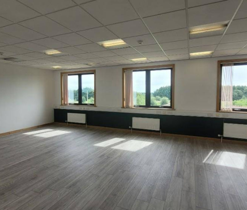 2a Byrehill Drive 2a Byrehill Drive, Kilwinning - Image 1