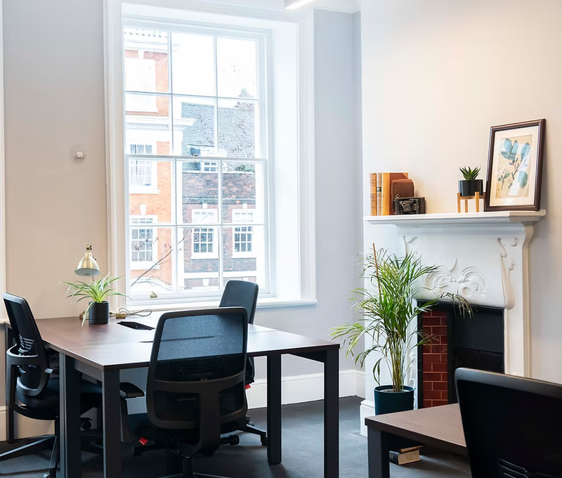 29 Queen Sq, Bristol - Image 2