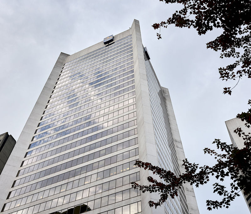 1055 West Georgia Street, Vancouver - Image 6