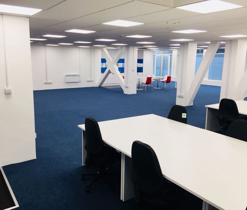 9 Albert Embankment, Vauxhall - Image 2