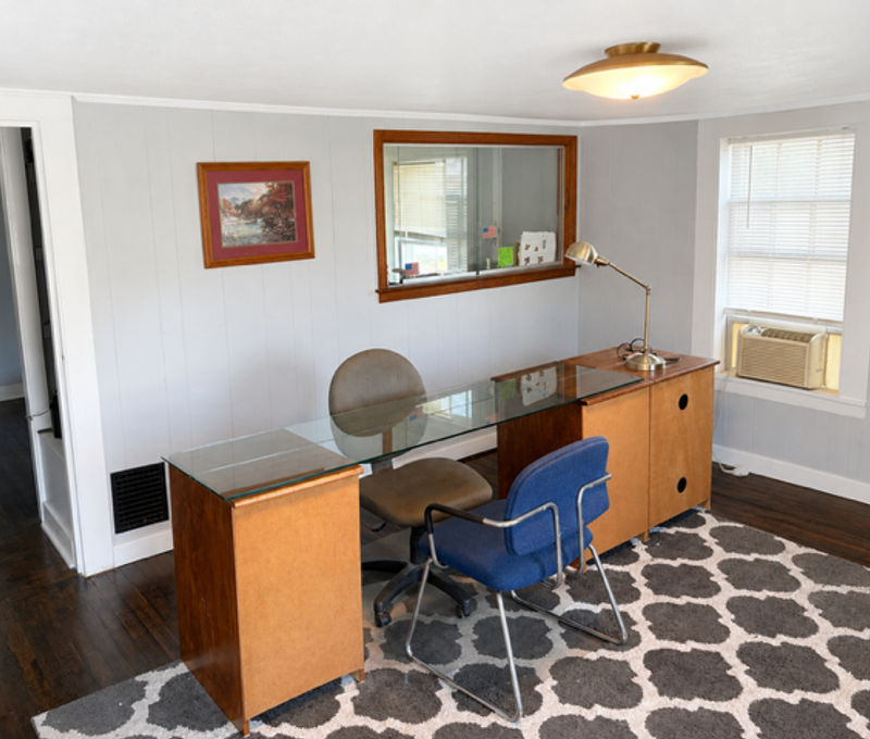 460 New Britain Road, Berlin - Image 2