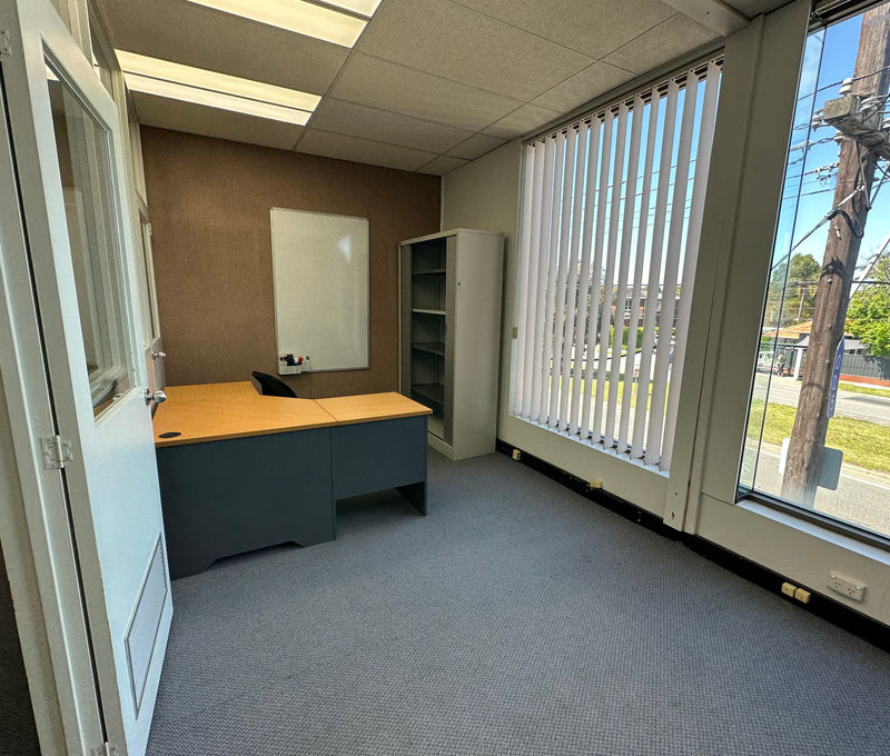 600 Hampton Street, Brighton - Image 1
