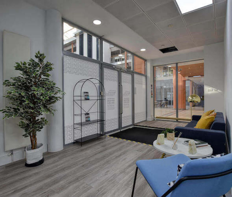 Harbour Avenue, Greater London - Image 2