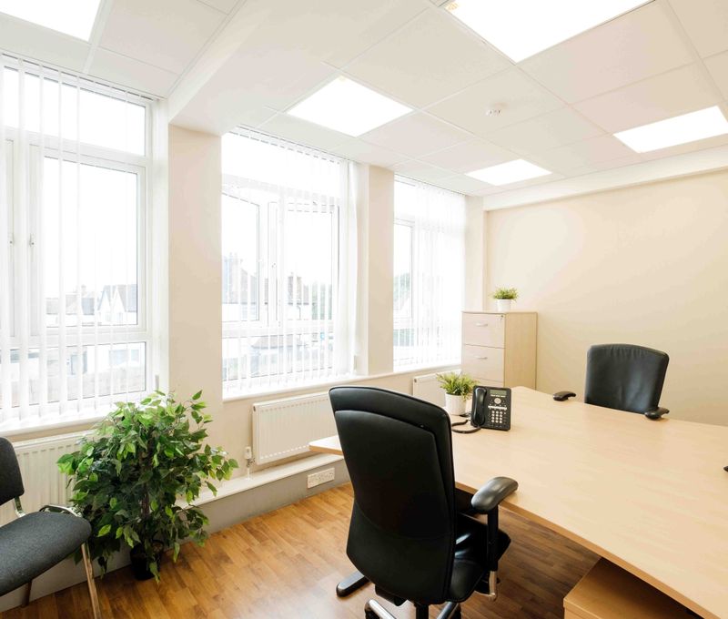 120 Bunns Lane 120 Bunns Lane, Greater London - Image 3