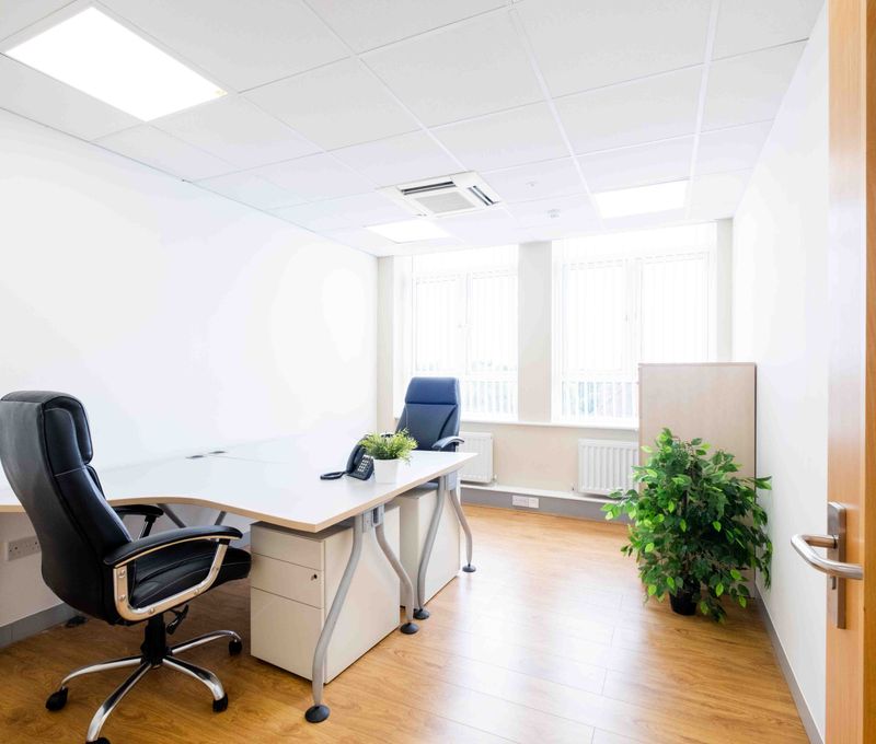 120 Bunns Lane 120 Bunns Lane, Greater London - Image 13