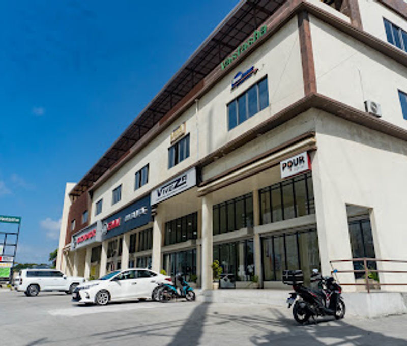 Vastasha Center Diversion Road Balagtas, Batangas City - Image 5