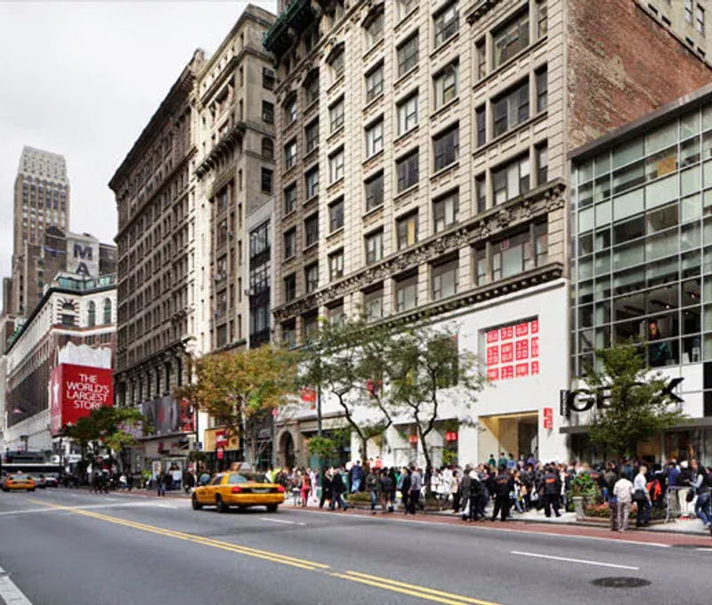 31 W 34th St, New York - Image 3