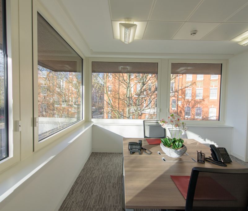 51 Holland Street 51 Holland Street, Greater London - Image 4