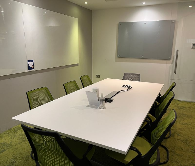 69 Wilson Street, London - Image 4
