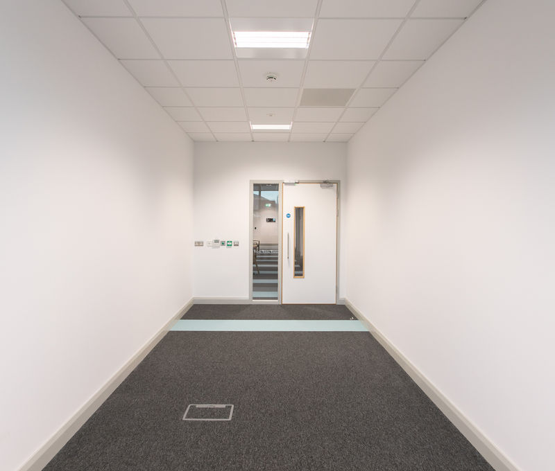 385 Springfield Road, Belfast - Image 11