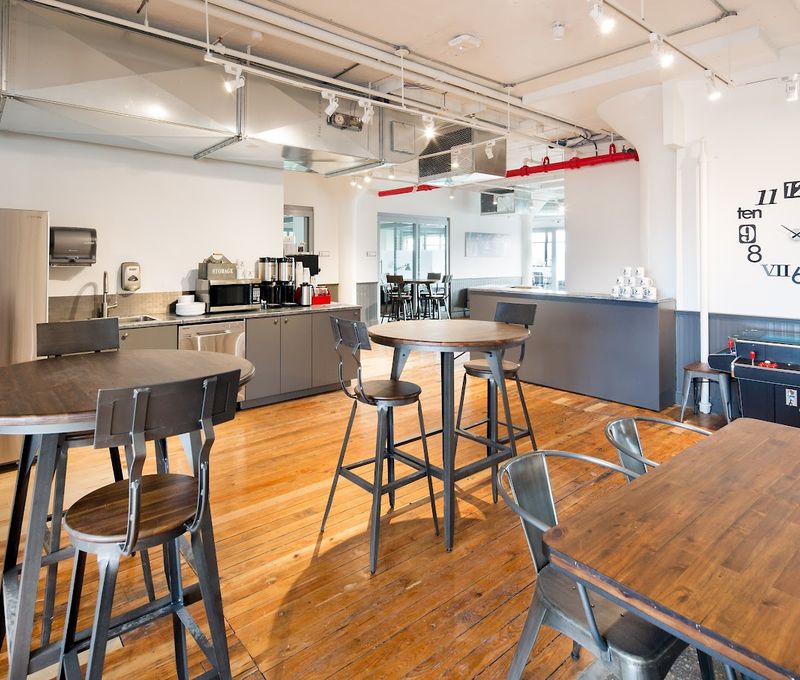 61 Greenpoint Ave, Brooklyn - Image 9