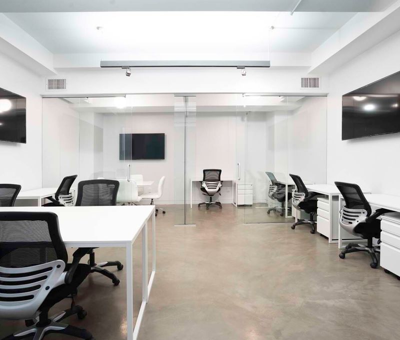 530 Seventh Avenue, New York - Image 1