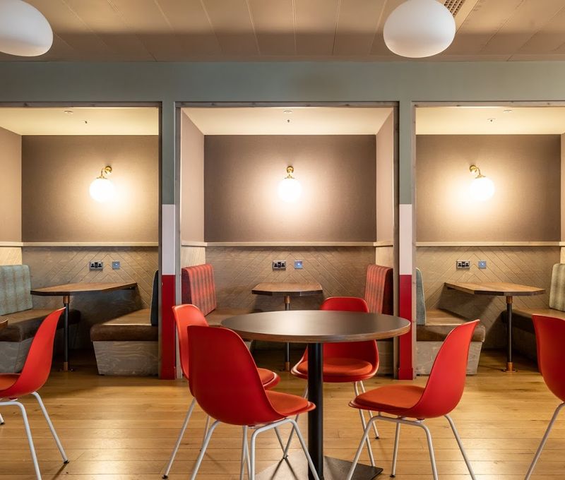 2 Leman Street, Greater London - Image 9