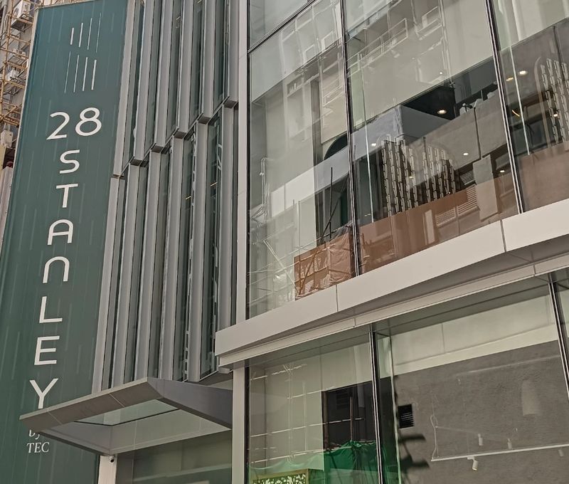 28 Stanley Street, Central - Image 6