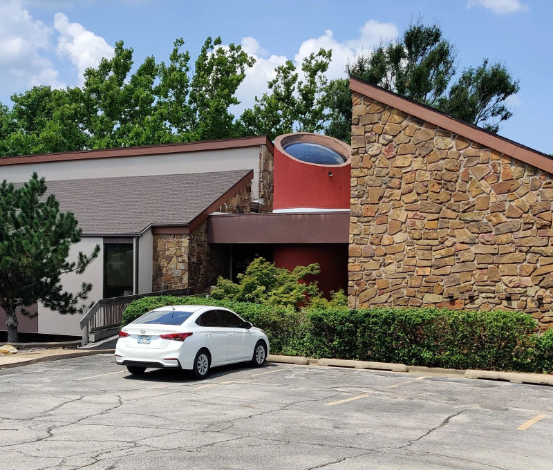 5272 S Lewis Ave, Tulsa - Image 6