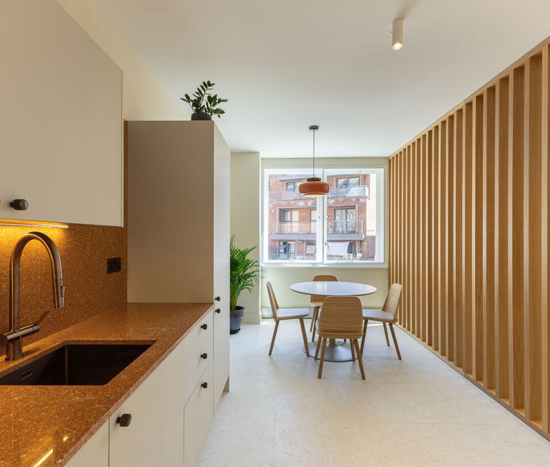 192 Vauxhall Bridge Road, London - Image 3